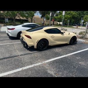 Meet your Posher, Sebastian